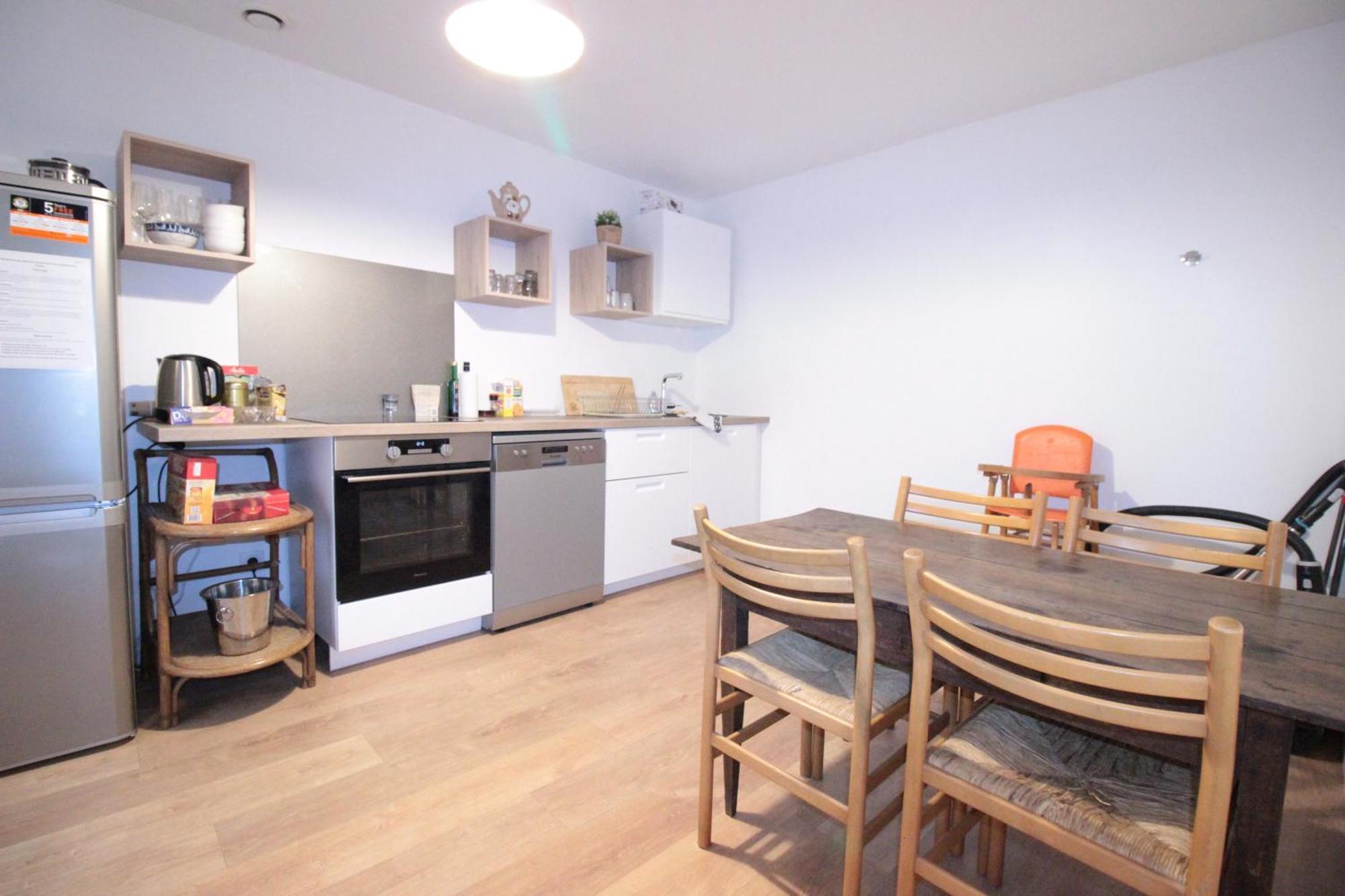 Logement Neuf "Meuse" - Hyper Centre - Parking Proche - Proche Gare - 4 Chambres - Terrasse Couverte - Wifi ! Gere Par Prestazen'Services Verdun Zewnętrze zdjęcie