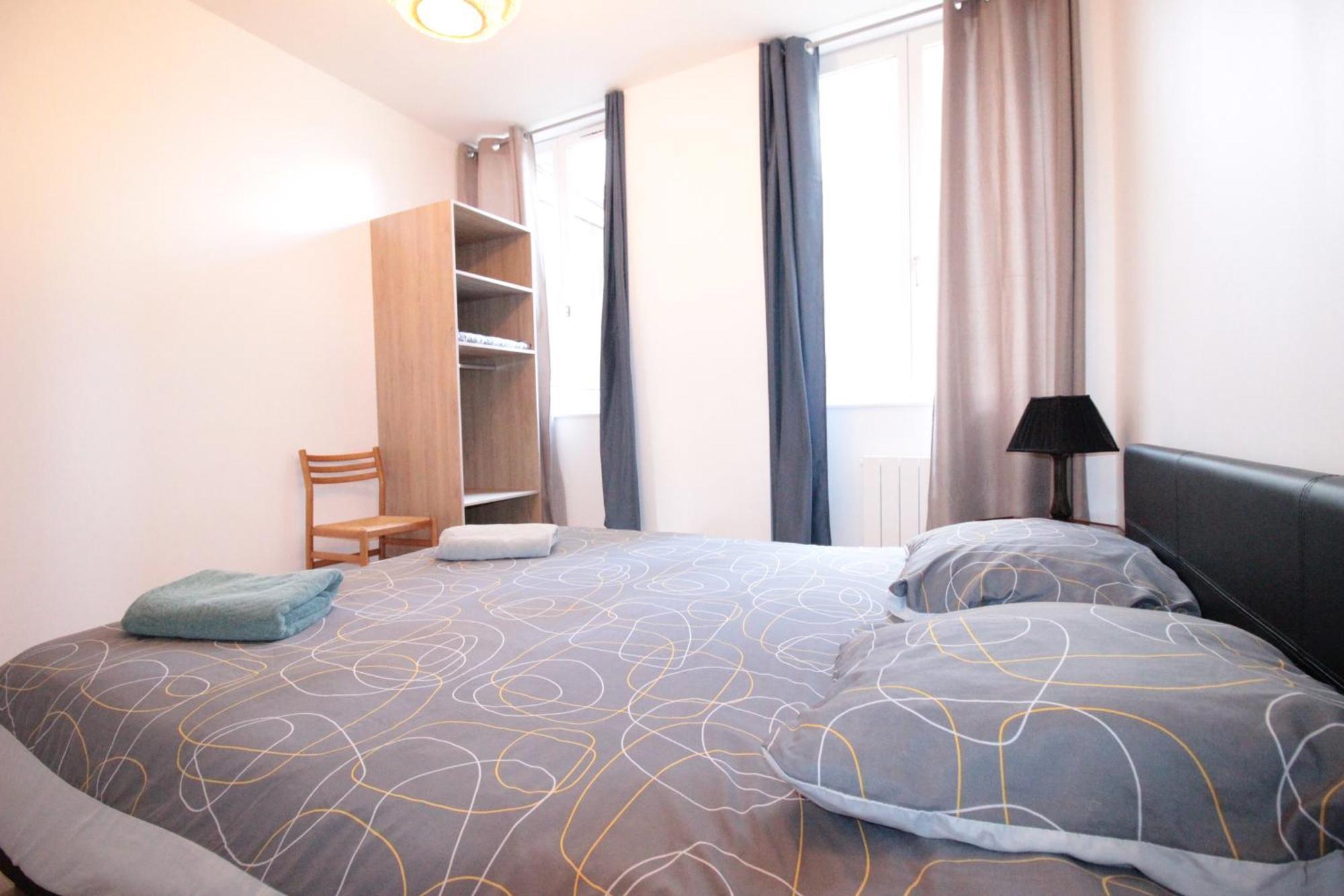 Logement Neuf "Meuse" - Hyper Centre - Parking Proche - Proche Gare - 4 Chambres - Terrasse Couverte - Wifi ! Gere Par Prestazen'Services Verdun Zewnętrze zdjęcie